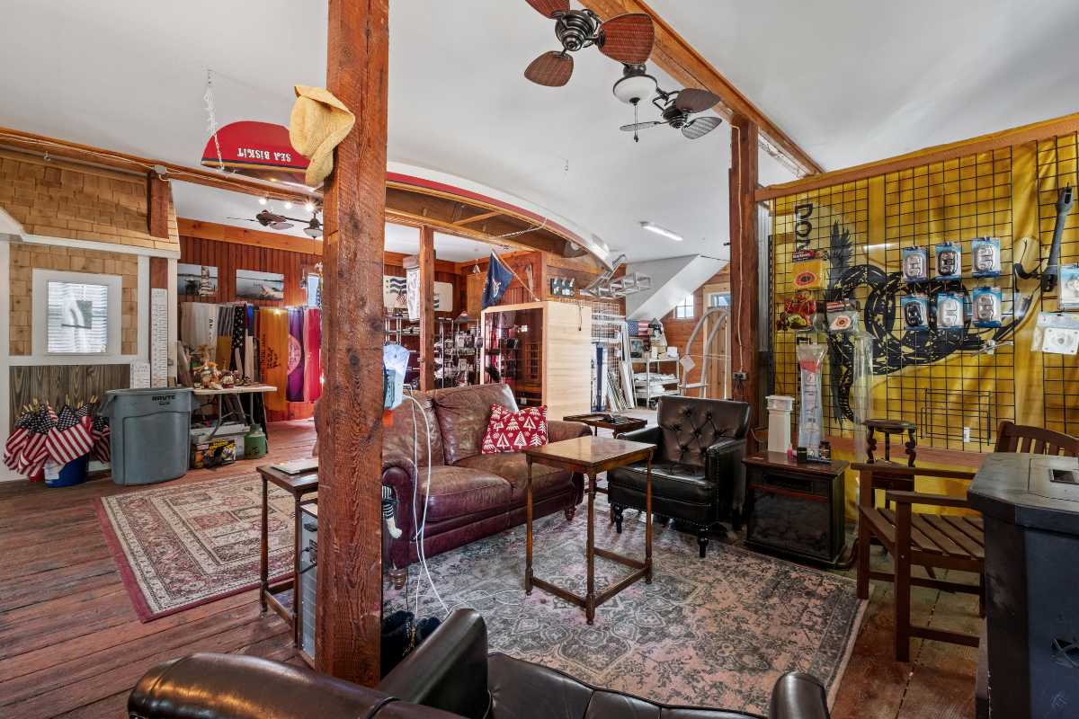 68 Center Street in Wolfeboro by Margot Skelley (14)