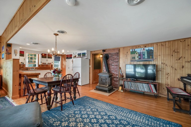 108 Remick Road, Effingham NH by Margot Skelley (39)