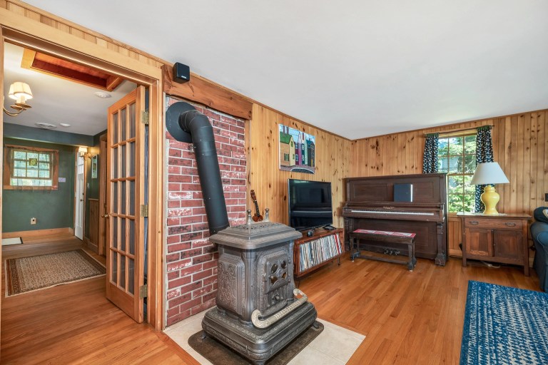 108 Remick Road, Effingham NH by Margot Skelley (41)